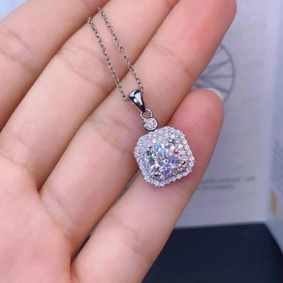 Sterling silver 2ct diamond necklace - Picture 4 of 4